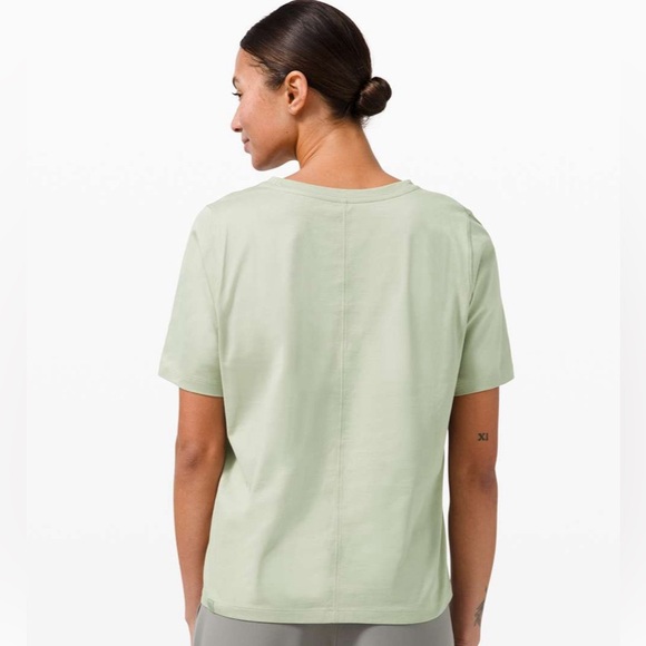 Lululemon Relaxed Fit Cotton Tee
Green Fern - Picture 2 of 5